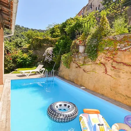 Apartmán Nice In With Kitchen Oletta (Corsica)