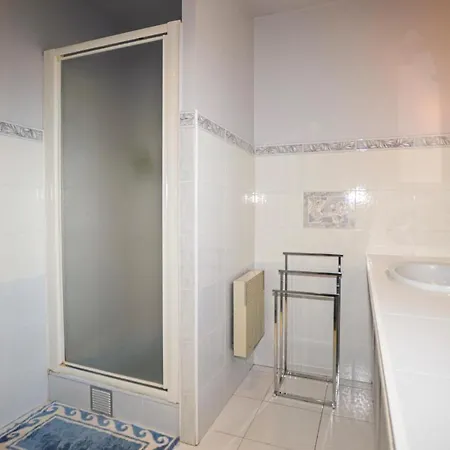 Nice In With Kitchen Apartmán Oletta (Corsica)